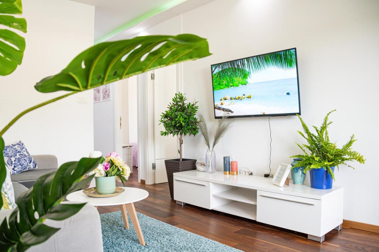 Apartment Josipa Спліт Екстер'єр фото